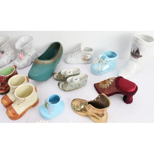 29 - 48 ornamental miniature shoes, clogs and boots (ceramic (31), glass (2), brass (4) and wood (5) to i... 