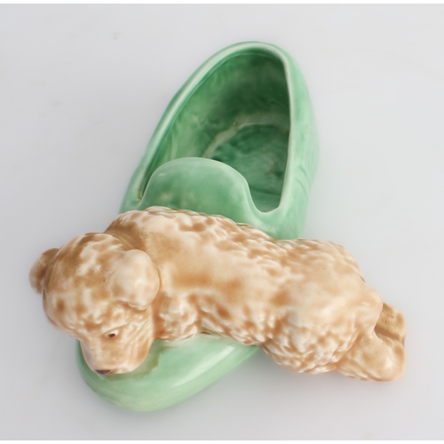 29 - 48 ornamental miniature shoes, clogs and boots (ceramic (31), glass (2), brass (4) and wood (5) to i... 