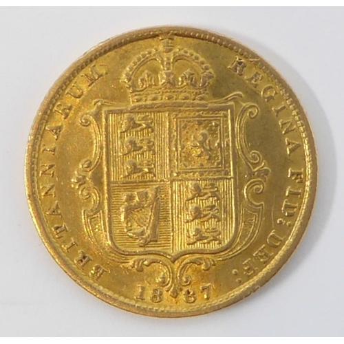 662 - An 1887 Victoria half sovereign