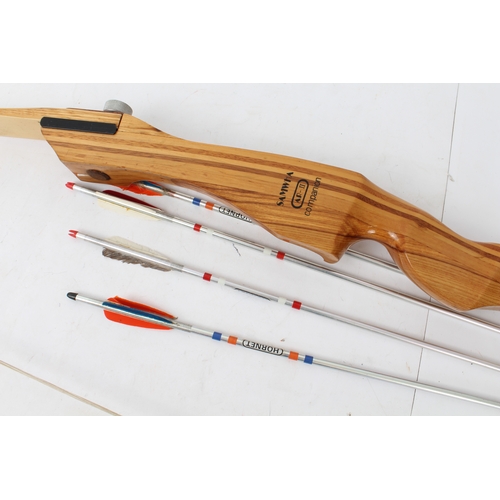 498 - A Samwha AR-II 'Companion' target bow (62