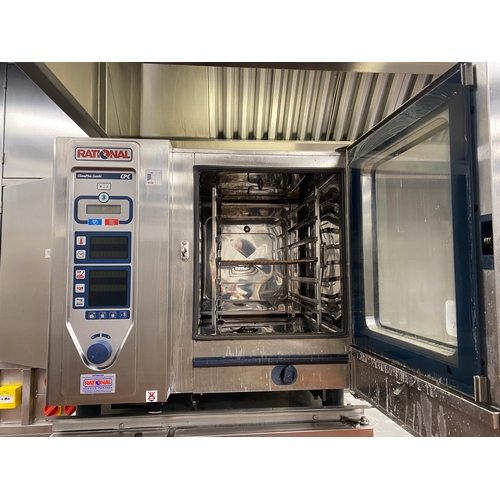 11 - Rational China Plus Combi 61 10kw stainless steel oven.
900mm D 840mm W 840mm H