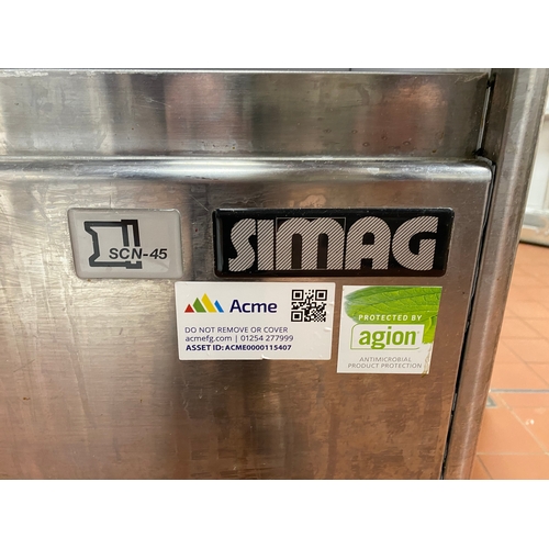 29 - Simag SCN 45 Ice machine on feet. SCN 45 as 230/50/1 
 Serial No. 1159 11F 
 490mm W 580mm D 950mm H