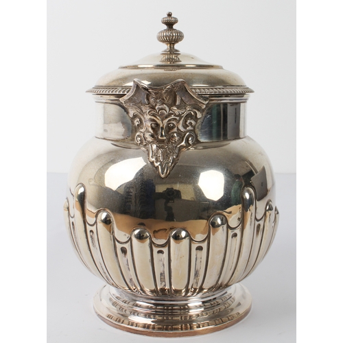 159 - An Edwardian silver jug - Cooper Brothers & Sons Ltd., Sheffield 1905, of globular form with half-fl... 