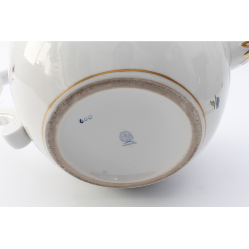 26 - A Herend porcelain teapot of mammoth proportions - printed factory mark and painted '600' pattern nu... 