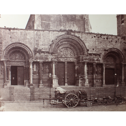 627 - Early photography: a fine collection of 19th century albumen prints of churches and cathedrals conta... 