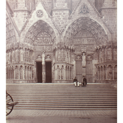 627 - Early photography: a fine collection of 19th century albumen prints of churches and cathedrals conta... 