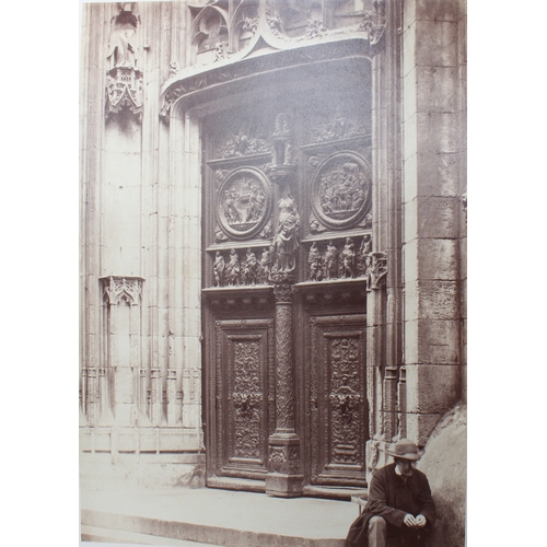 627 - Early photography: a fine collection of 19th century albumen prints of churches and cathedrals conta... 