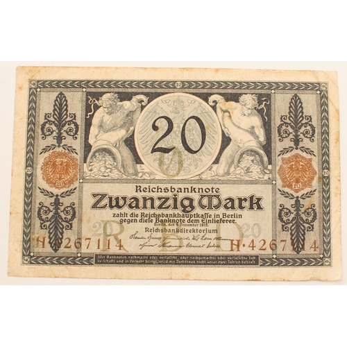 696 - Six Reichsbanknotes (first quarter 20th century) and eleven 1942 Protektorat Böhmen und Mähren defin... 