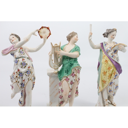 39 - A set of three Samson porcelain allegorical figures emblematic of the arts - 19th century, the three... 