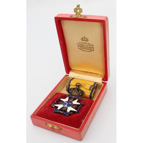 686 - Medals relating to the Carden family: 

1. The Royal Order of the Sword of Sweden (Kungliga Svärdsor... 