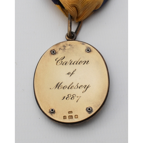 687 - A silver-gilt and enamel baronet's badge - the reverse engraved 'Carden of Molesey - 1887', Royal Mi... 