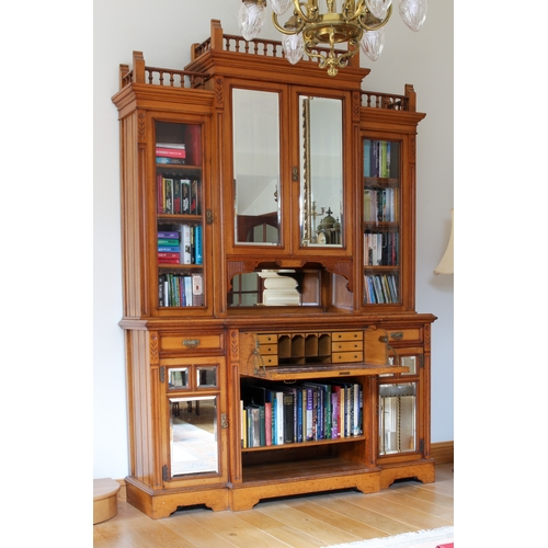 428 - A fine quality late-Victorian Arts & Crafts honey oak breakfront secretaire library bookcase - of im... 