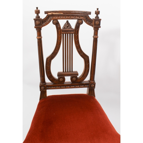 520 - A pair of French 19th century style lyre back side chairs - modern, 45 cm wide, 93.5 cm high.