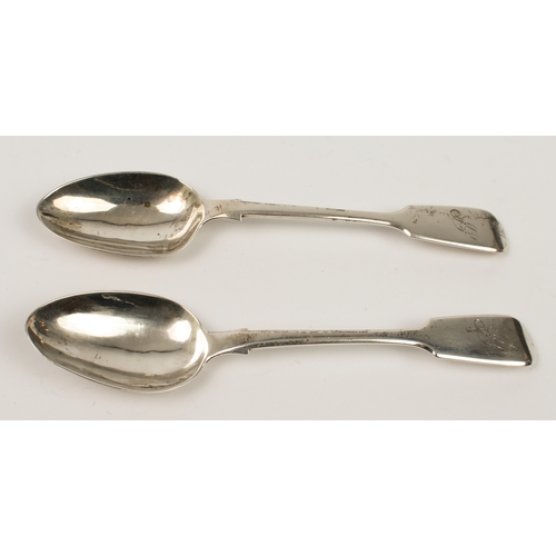 110 - A collection of 19th and early 20th century silver teaspoons - mostly OEP and fiddle pattern, plus a... 