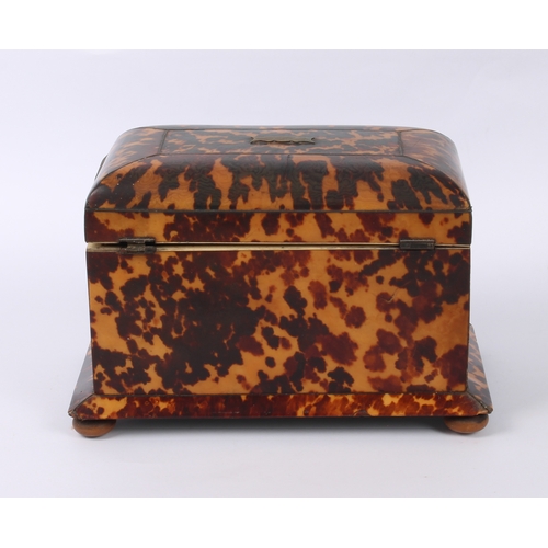 725 - A George III tortoiseshell tea caddy - domed rectangular form with inverted arcading to the front an... 