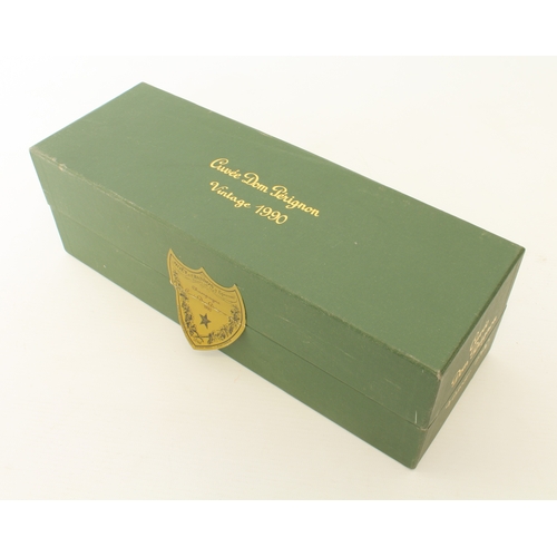 422 - Dom Perignon 1990 Vintage Champagne - one bottle, 75cl, in original green card case, level 9mm below... 