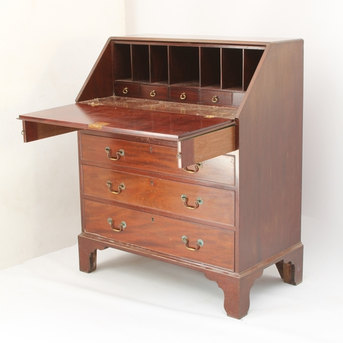 449 - A Georgian-style mahogany bureau of modest proportions - 1920s, the fall front enclosing a fitted in... 