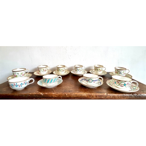 19 - A collection of 18th and 19th century teacups, tea bowls and coffee cans - including seventeen cups ... 