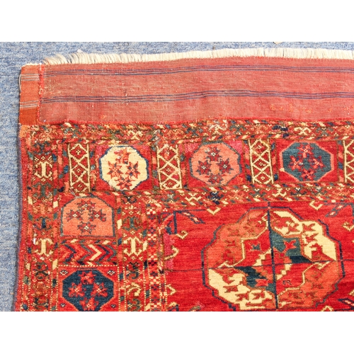 610 - A good Tekke Turkmen carpet - mid-19th century, with five vertical rows of thirteen gols, the main b... 