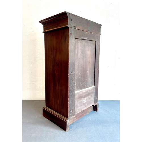 478 - An Edwardian small mahogany and satinwood banded tabletop cabinet - the flared ogee cornice over a s... 