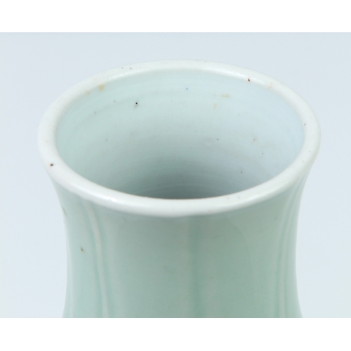 68 - A Chinese celadon glazed porcelain vase - probably Qing Dynasty, 19th century, six character Chenghu... 