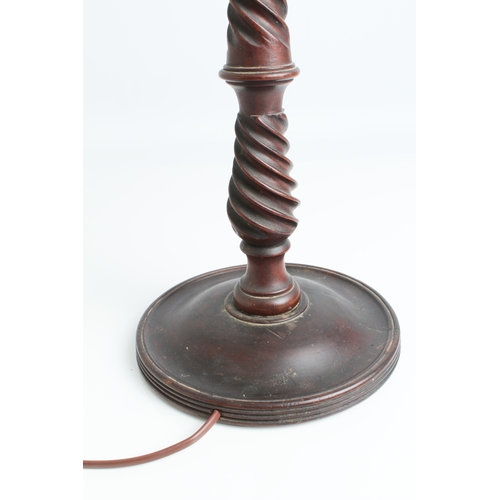 577 - A pair of Georgian-style turned mahogany table lamps - early 20th century, the tapered, barleytwist ... 