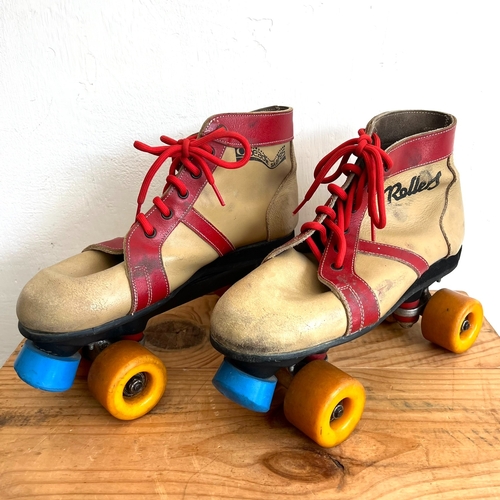 715 - A pair of retro roller skates - Beadle Skates 'Rollers', size 10, in good used condition.