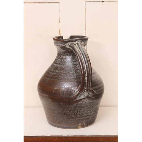 1095 - David Andrew Leach, OBE (British, 1911-2005), Lowerdown Pottery: a large studio pottery stoneware ju... 