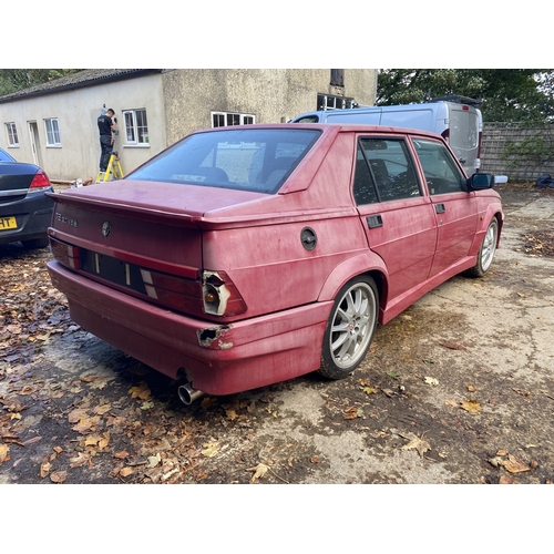 A 1991 Alfa Romeo 75 3.0 V6 saloon for restoration or spares ...