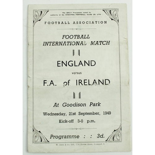 566 - The First Foreign Team to Beat England at Home Was IrelandSoccer: F.A. - Football International Matc... 