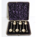A set of 6 cased Art Deco silver Teaspoons, hall marked c. 1894, in leather case. (6)Provenance: A g... 