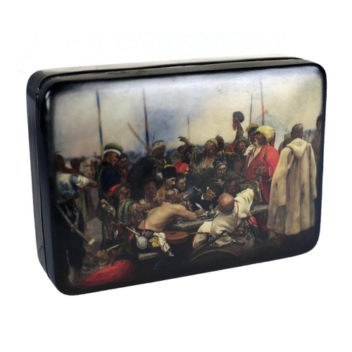 181 - Fedoskino Pegochuno, 21st Century Russian SchoolA good quality painted and lacquered Russian Box, th... 