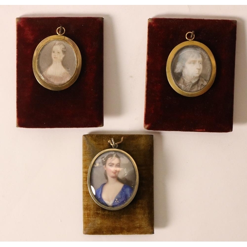 384 - 19th Century Irish SchoolMiniatures: A small Portrait Painting on ivory of 