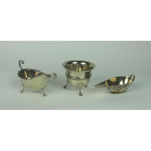 67 - A modern Irish silver Sugar Bowl, with three pad feet; and two small Birmingham silver Sauceboats. (... 