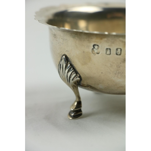 209 - A Victorian silver Set, knife, fork, spoon and napkin, London c. 1858, in original case with label o... 