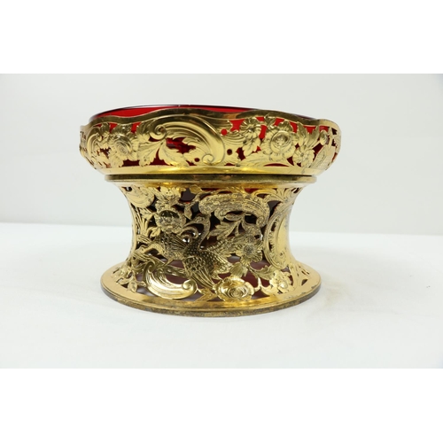 222 - A fine quality Edwardian silver gilt Dish Ring, decorated in the Georgian chinoiserie taste with pie... 