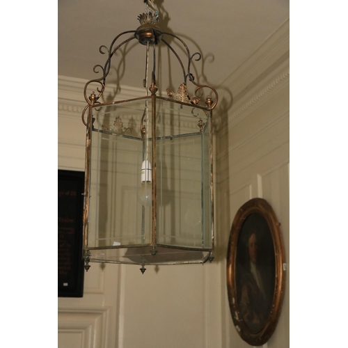 338 - A very fine large octagonal brass framed Georgian Hall Lantern, with etched glass panels (also crims... 