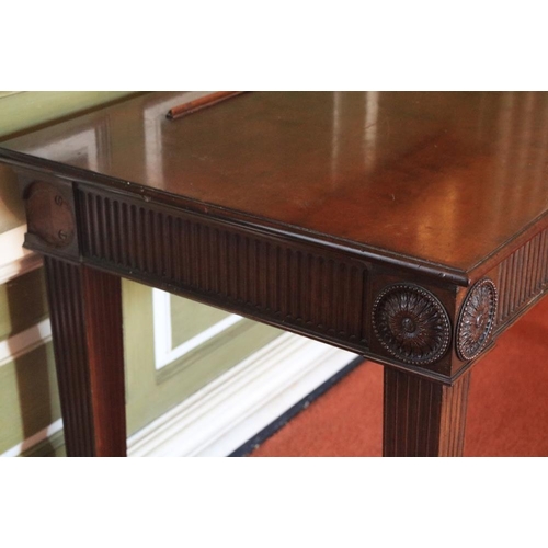 399 - A fine Georgian period mahogany Serving Table, in the Hepplewhite style, the rectangular moulded top... 