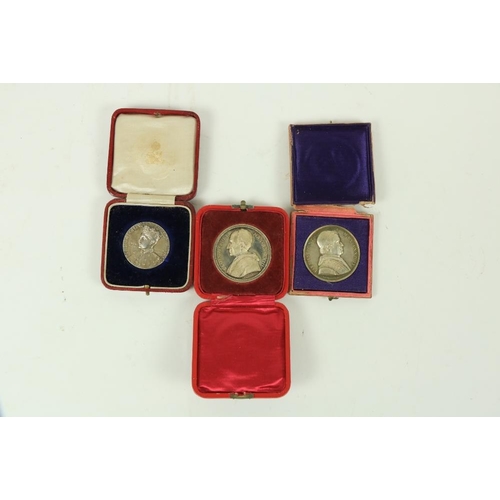 876 - Two cased silver Papal Medals, Pope Leo XIII, Pius IX, National Eistedd Association Medal with Edwar... 