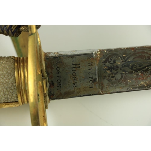 921 - A very good Victorian Naval Officer's 1827 pattern Sword, with double fuller single edged blade 31 1... 