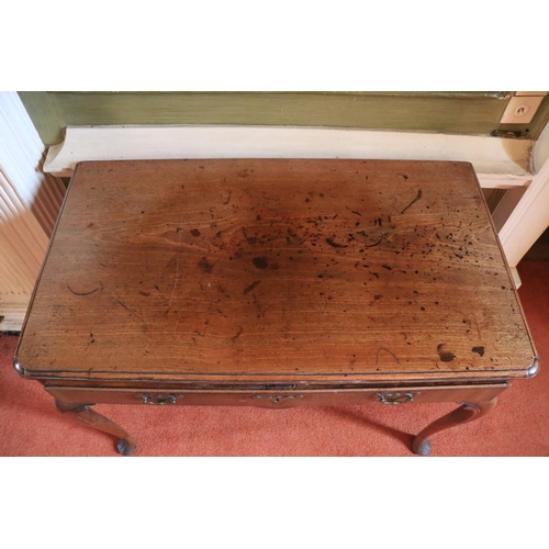 328 - A mid-18th Century Irish red walnut Side Table, c. 1760, the moulded rectangular top with rounded fr... 