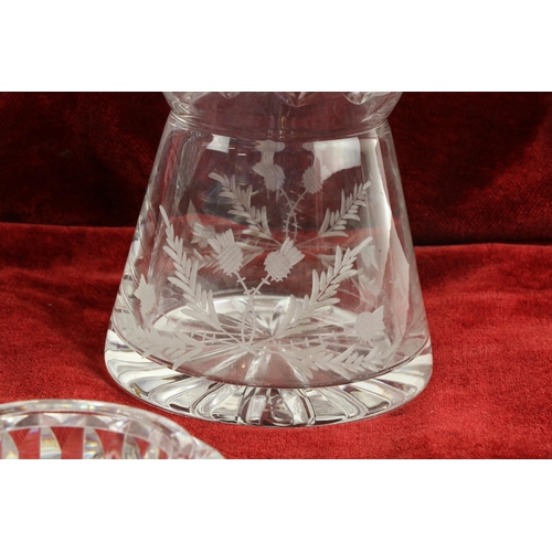 225 - A large cutglass Bowl & Cover, with prism finial, 26cms (10