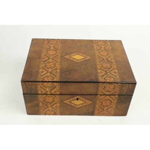 357 - A late Regency period mahogany Tea Caddy, with three compartment interior, of casket form with lion ... 