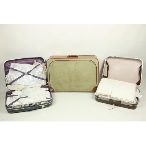 1068 - Six Suitcases containing a quantity of miscellaneous Vintage and other Table Linen, including table ... 