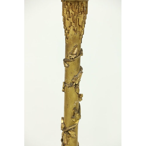 1096 - An important late 18th / early 19th Century carved gilt Jardinière Stand,  with ivy and reed clad st... 