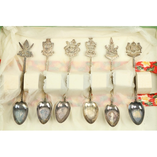 651 - A cased set of 6 Birmingham silver Kings pattern Coffee Spoons, a cased set of 6 Sheffield silver Co... 