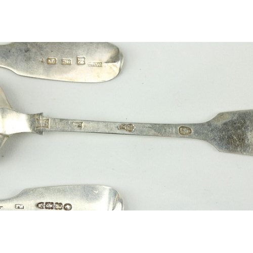 706 - A set of 5, Irish silver Dessert Spoons, by Law, Dublin, c. 1806; a set of 3 rat-tail similar ditto,... 