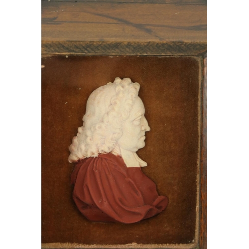 827 - An 18th Century wax profile Miniature, Portrait of a Cleric, in relief, 4