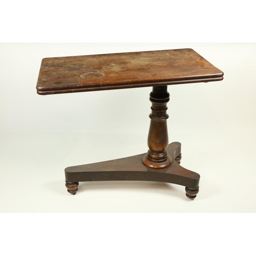 990 - A good William IV period mahogany Bed Table, probably Irish, with telescopic rectangular top on balu... 