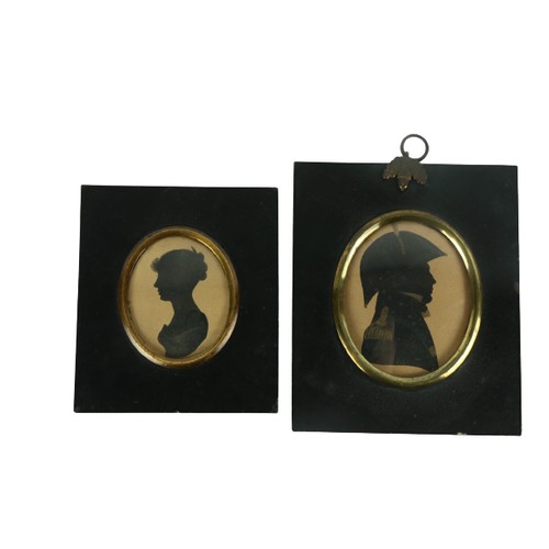 811 - 19th Century Irish School - EdouartSilhouettes - 'Head and Shoulders of a Naval Gentleman,' 8.5cms x... 